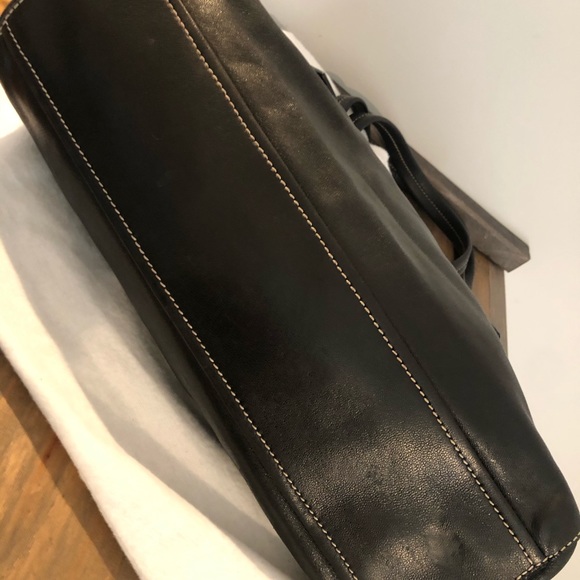 PRADA ..... leather handbag - Picture 13 of 16